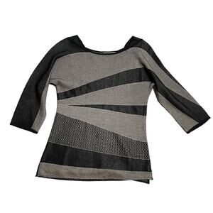 The Base Asymmetrical Colorblock Lightweight Knit Top Womens Small Black Gray